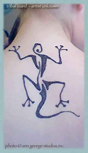 tribal lizard henna tattoo